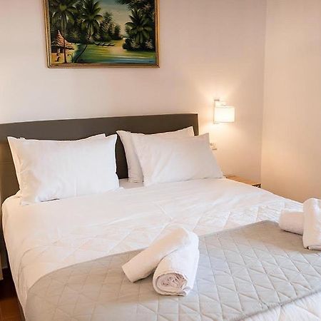 Sophie'S Apartment 1&2 Poros Town エクステリア 写真