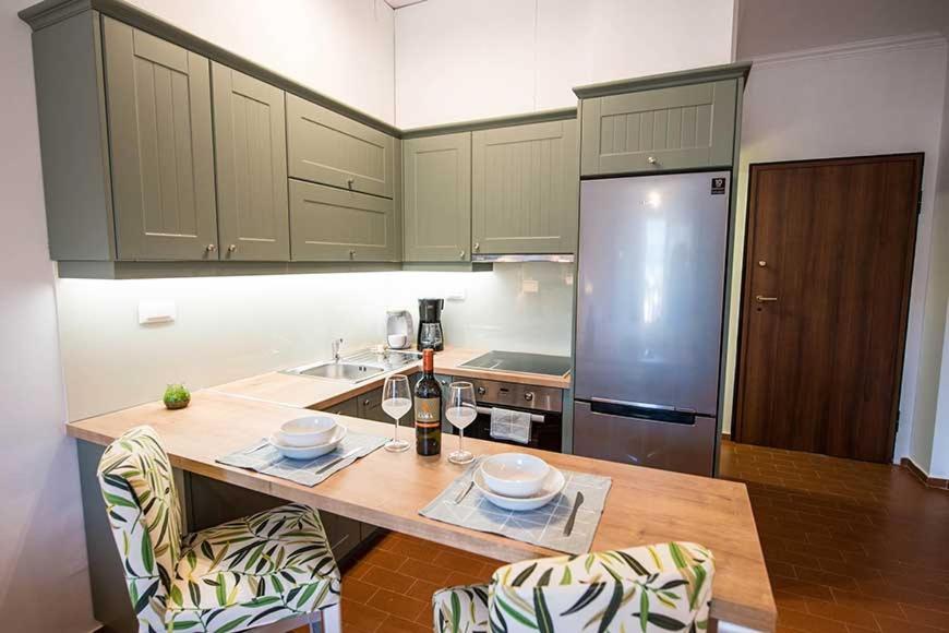 Sophie'S Apartment 1&2 Poros Town エクステリア 写真